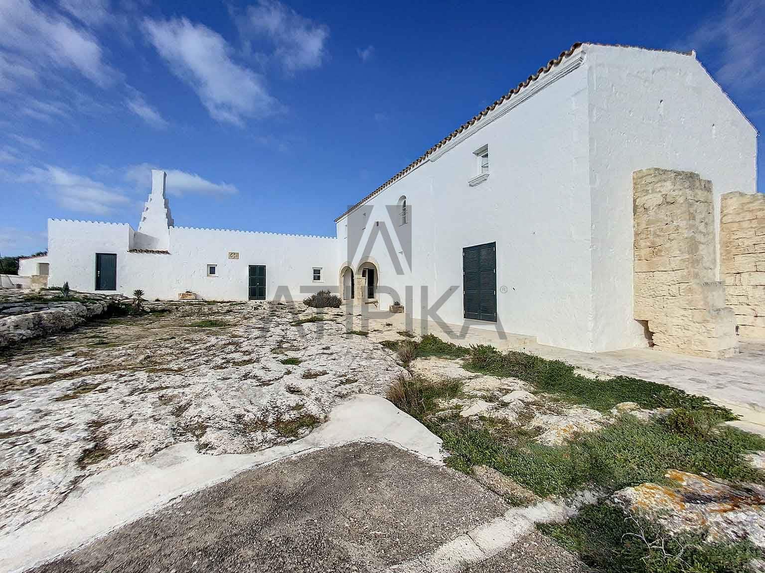 6 soveværelse Finca/Landehus til salg i Alayor / Alaior med swimmingpool - € 5.800.000 (Ref: 7376756)