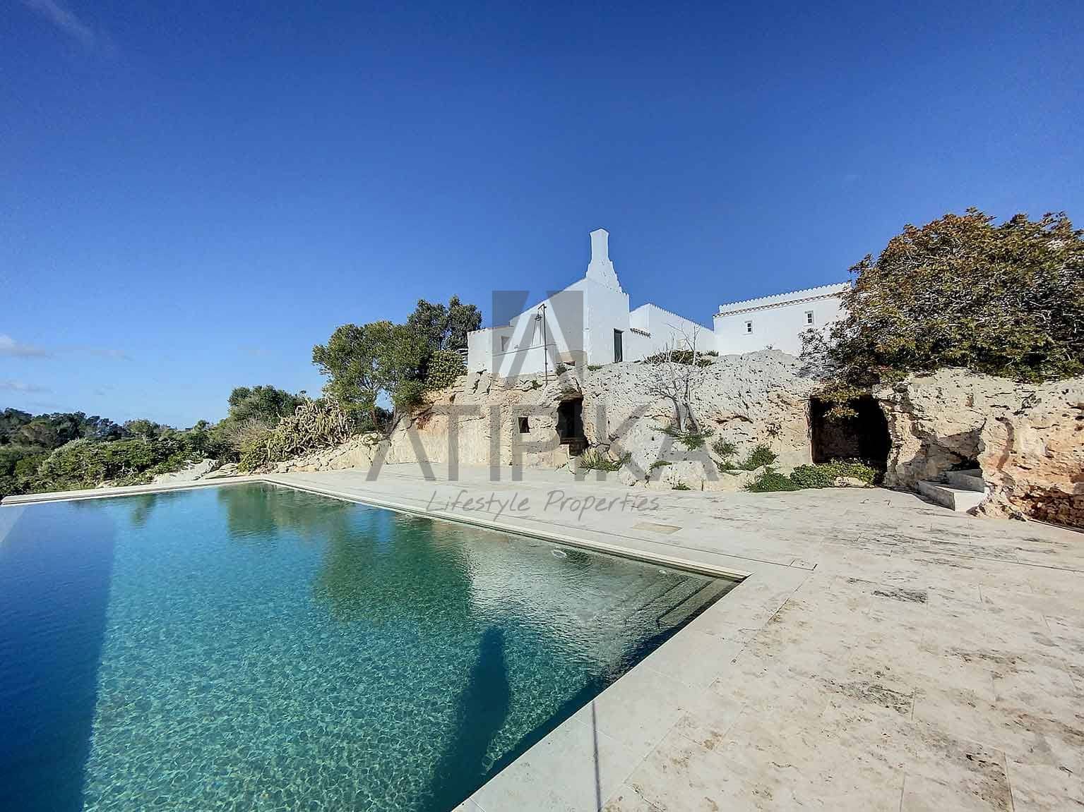 6 soveværelse Finca/Landehus til salg i Alayor / Alaior med swimmingpool - € 5.800.000 (Ref: 7376756)