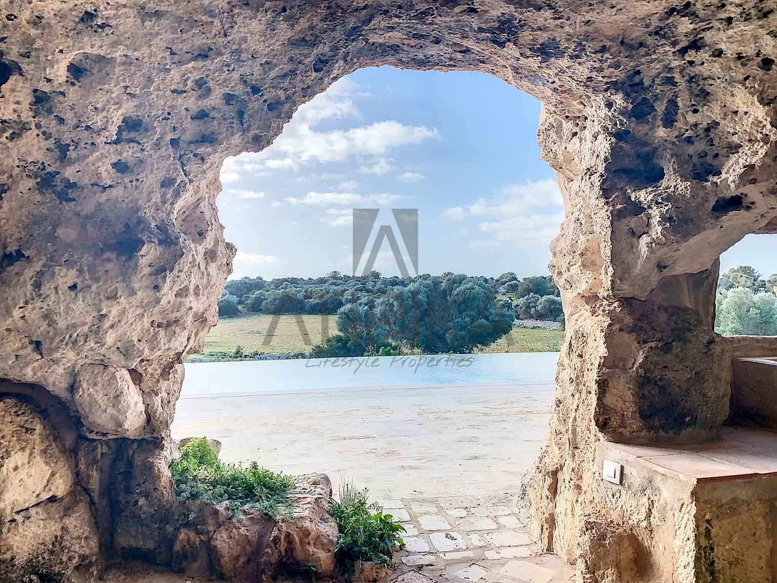 6 soveværelse Finca/Landehus til salg i Alayor / Alaior med swimmingpool - € 5.800.000 (Ref: 7376756)