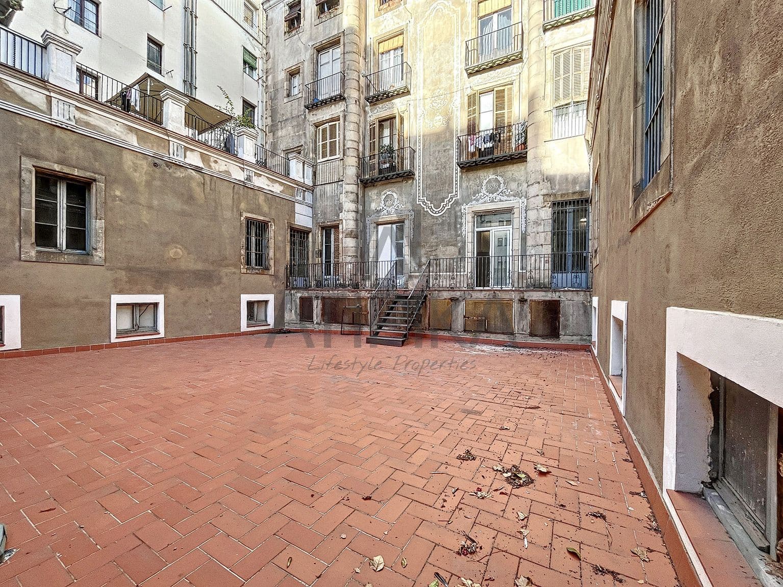 Apartamento de 4 habitaciones en Barcelona ciudad en venta - 2.400.000 € (Ref: 7415411)