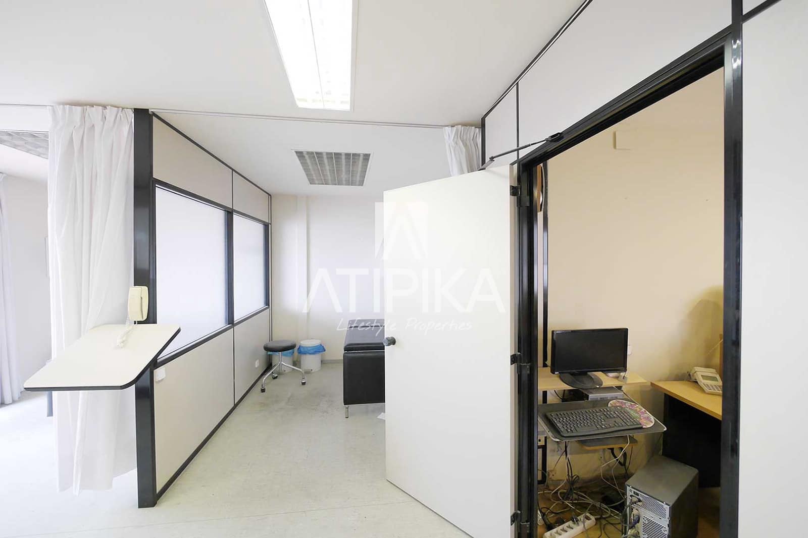 3 soveværelse Kontor til leje i Barcelona by - € 2.750 (Ref: 7453824)