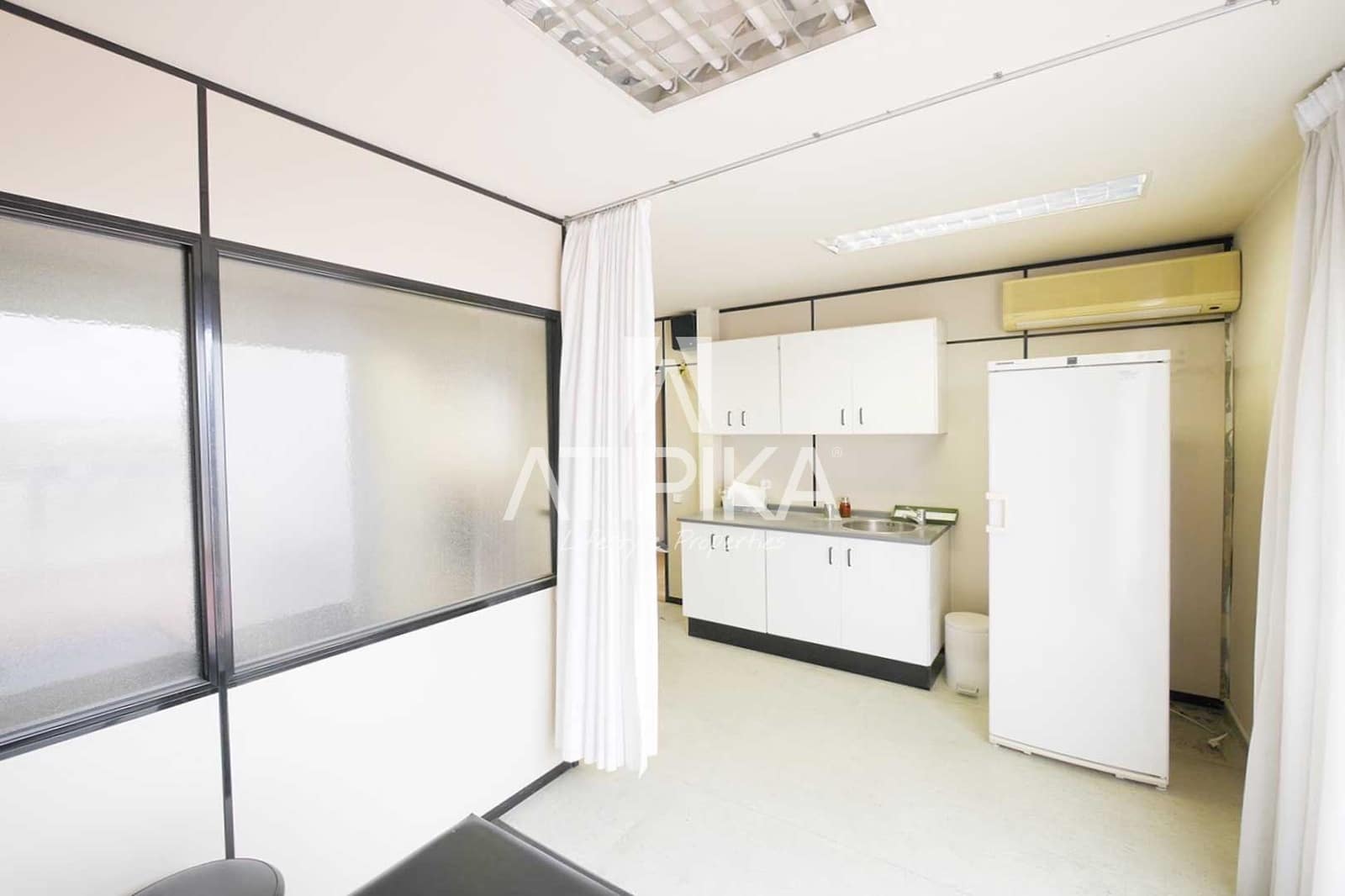 3 soveværelse Kontor til leje i Barcelona by - € 2.750 (Ref: 7453824)