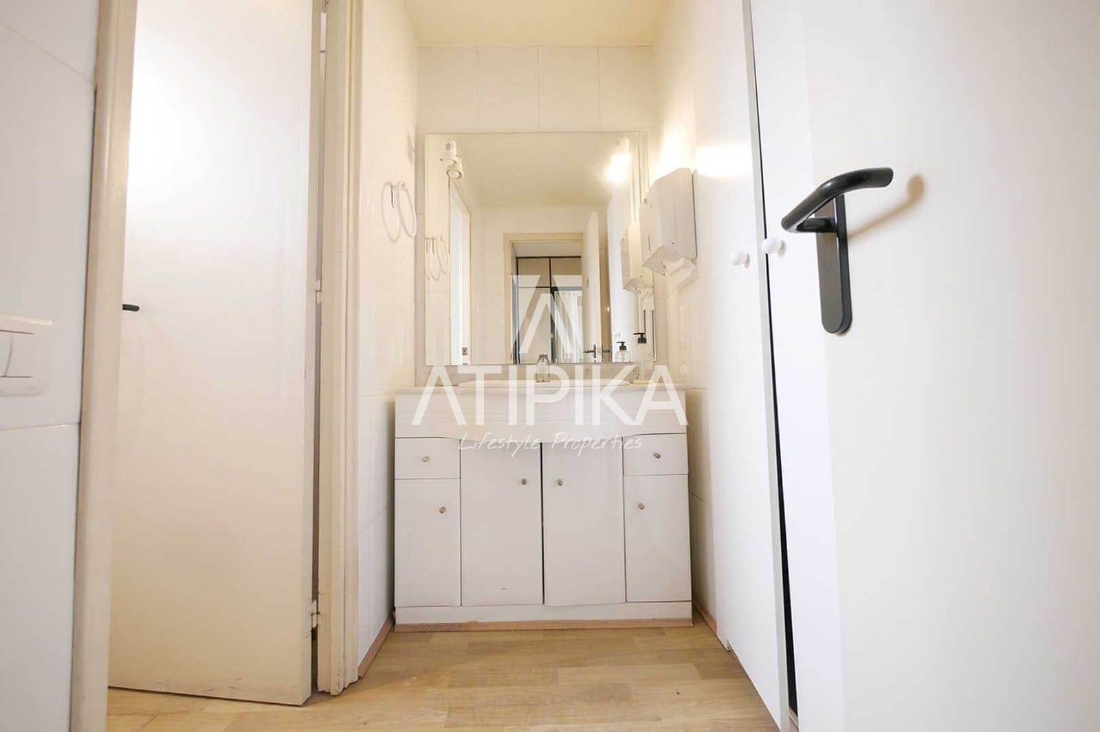 3 soveværelse Kontor til leje i Barcelona by - € 2.750 (Ref: 7453824)