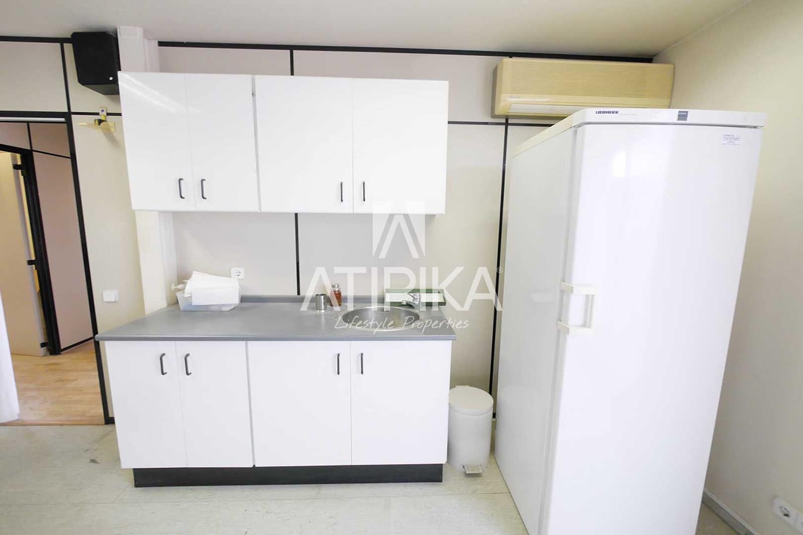 3 soveværelse Kontor til leje i Barcelona by - € 2.750 (Ref: 7453824)