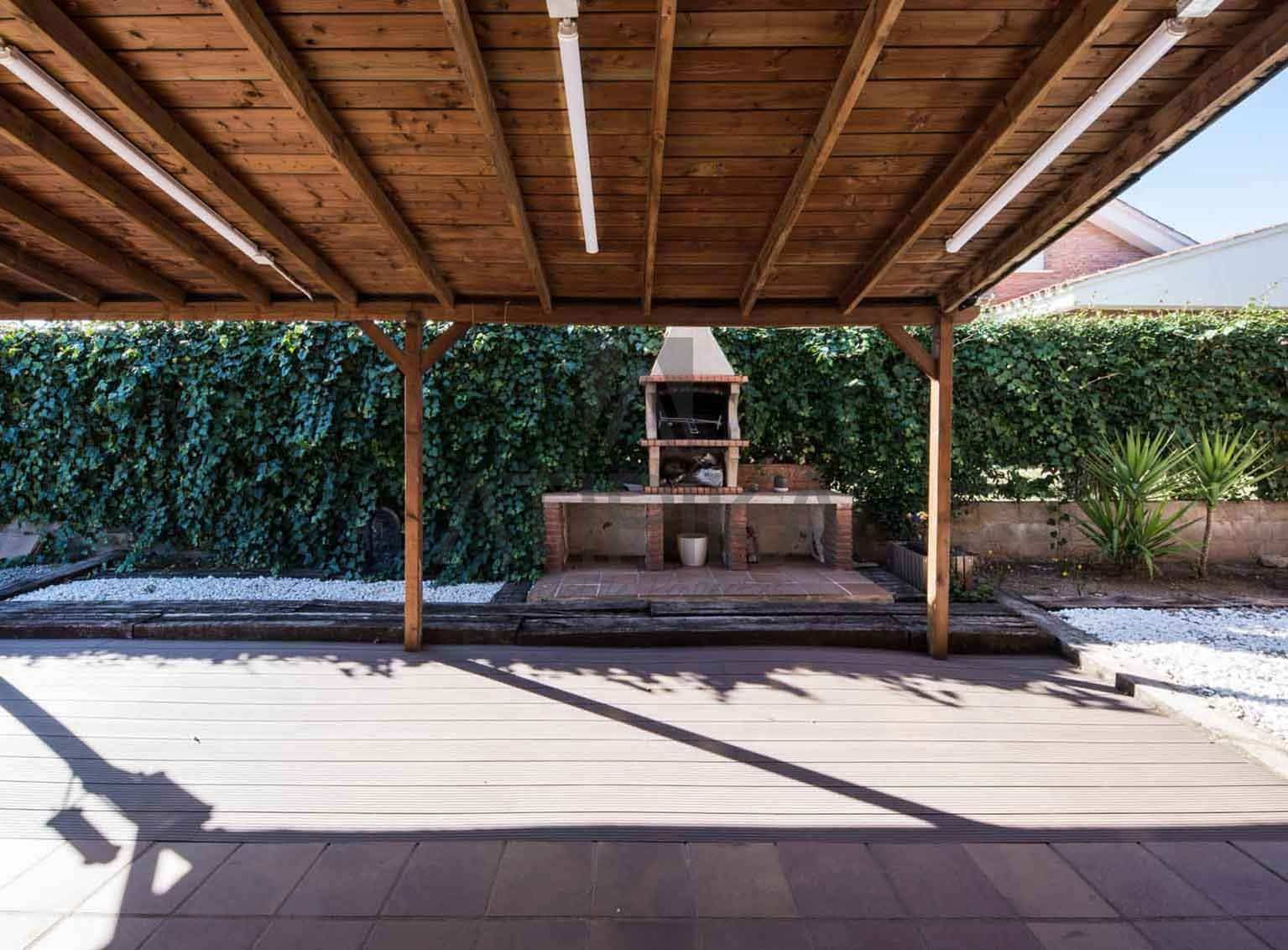 7 soveværelse Villa til salg i Sant Quirze del Valles med swimmingpool - € 1.250.000 (Ref: 7472592)