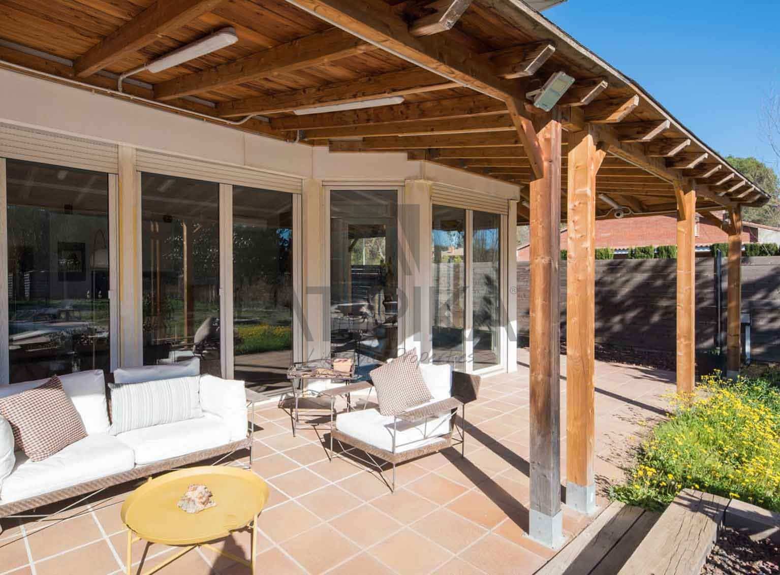 7 soveværelse Villa til salg i Sant Quirze del Valles med swimmingpool - € 1.250.000 (Ref: 7472592)