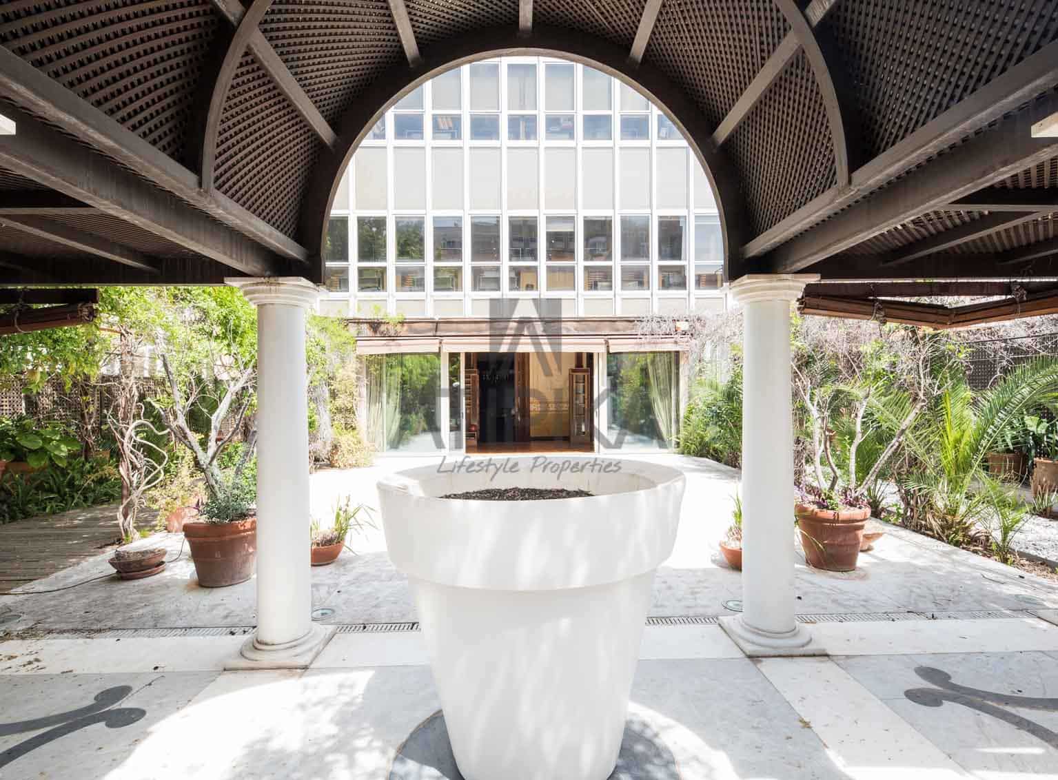 Kontor til salg i Barcelona by - € 13.800.000 (Ref: 7476887)