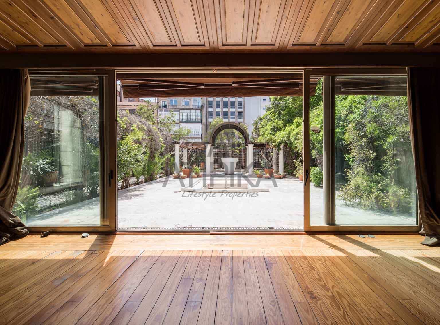 Kontor til salg i Barcelona by - € 13.800.000 (Ref: 7476887)