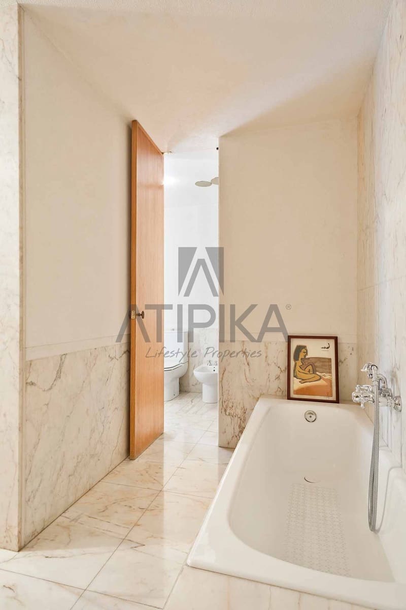 5 sypialnia Willa na sprzedaż w Miasto Barcelona z basenem - 3 950 000 € (Ref: 7499852)