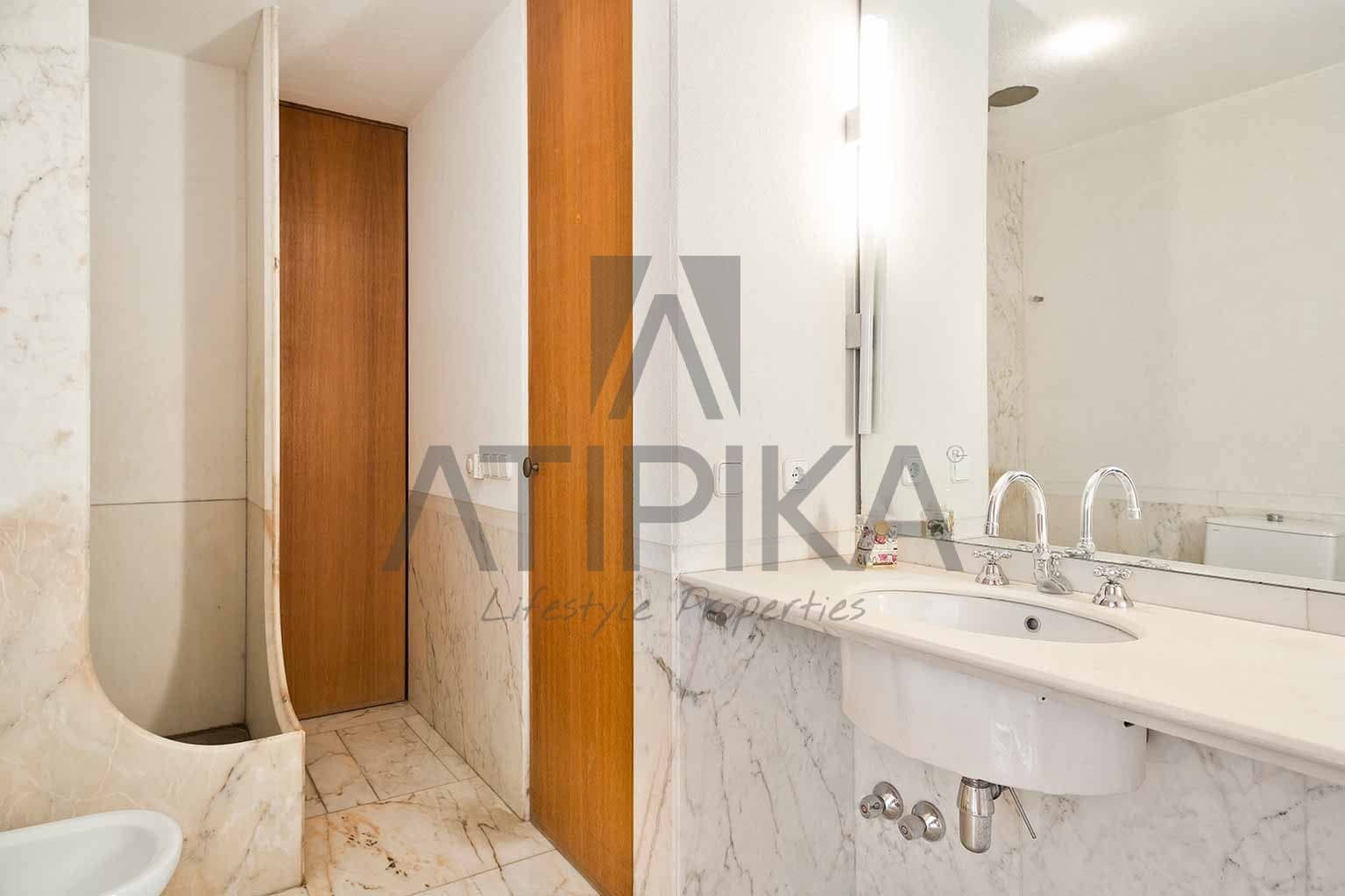 5 sypialnia Willa na sprzedaż w Miasto Barcelona z basenem - 3 950 000 € (Ref: 7499852)