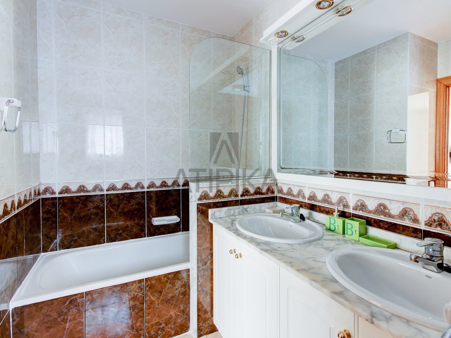 7 soverom Villa til salgs i Castelldefels med svømmebasseng - € 1 900 000 (Ref: 7499872)