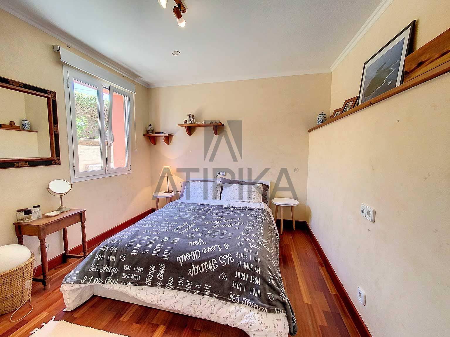 10 soverom Villa til salgs i Punta Prima med svømmebasseng - € 3 695 000 (Ref: 7499876)