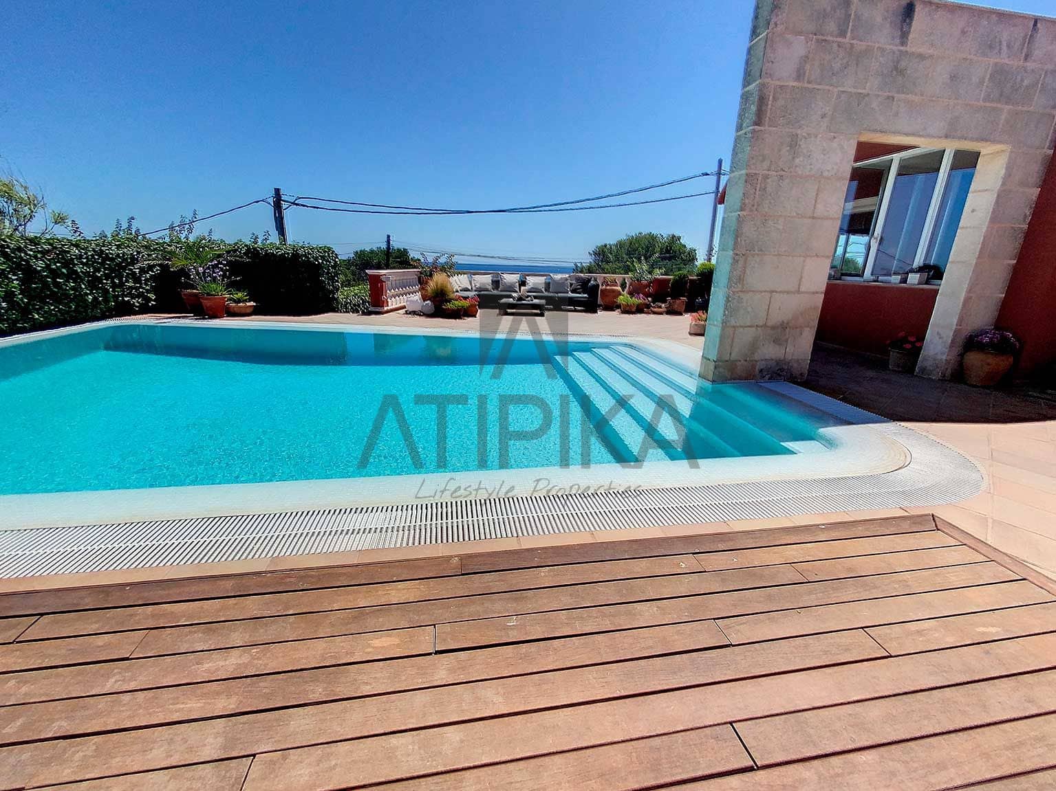 10 soverom Villa til salgs i Punta Prima med svømmebasseng - € 3 695 000 (Ref: 7499876)