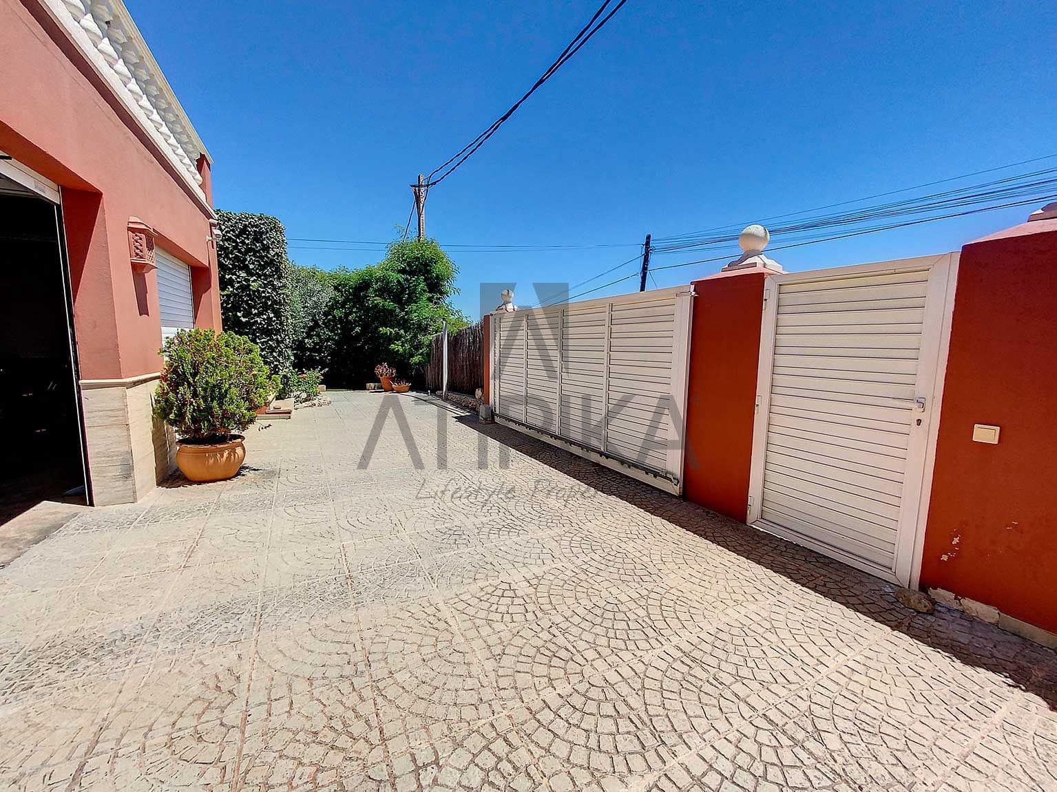 10 soverom Villa til salgs i Punta Prima med svømmebasseng - € 3 695 000 (Ref: 7499876)