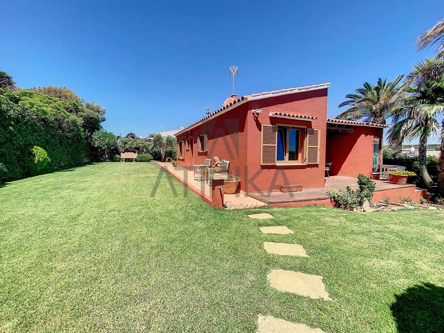 10 soverom Villa til salgs i Punta Prima med svømmebasseng - € 3 695 000 (Ref: 7499876)