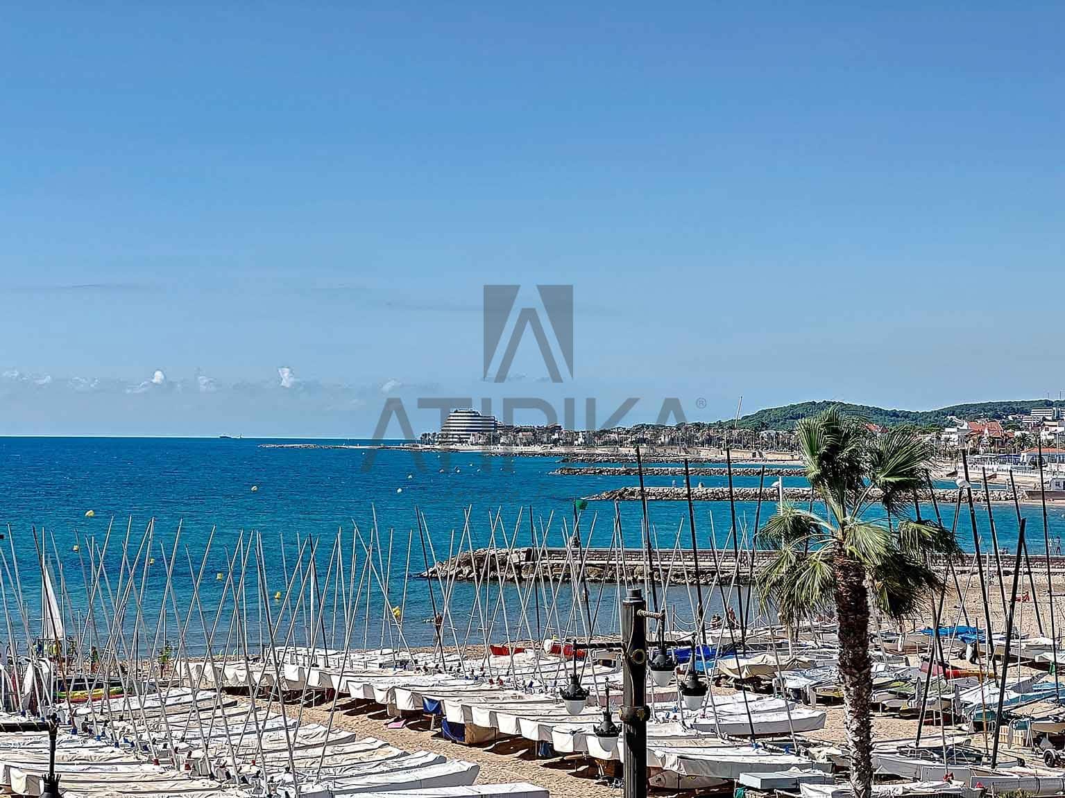 5 makuuhuone Huvila myytävänä paikassa Sitges mukana uima-altaan - 1 900 000 € (Ref: 7624025)