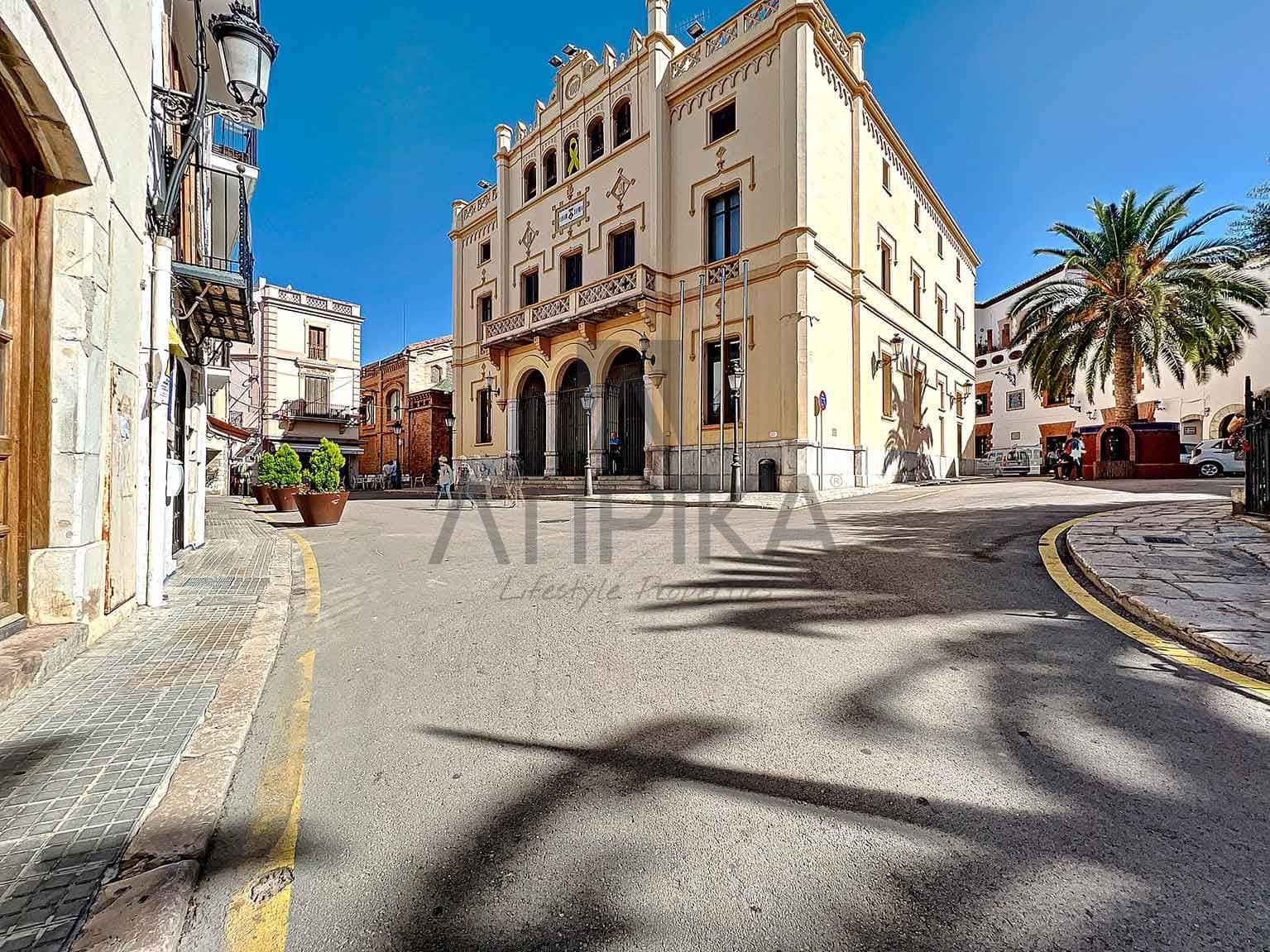 5 makuuhuone Huvila myytävänä paikassa Sitges mukana uima-altaan - 1 900 000 € (Ref: 7624025)