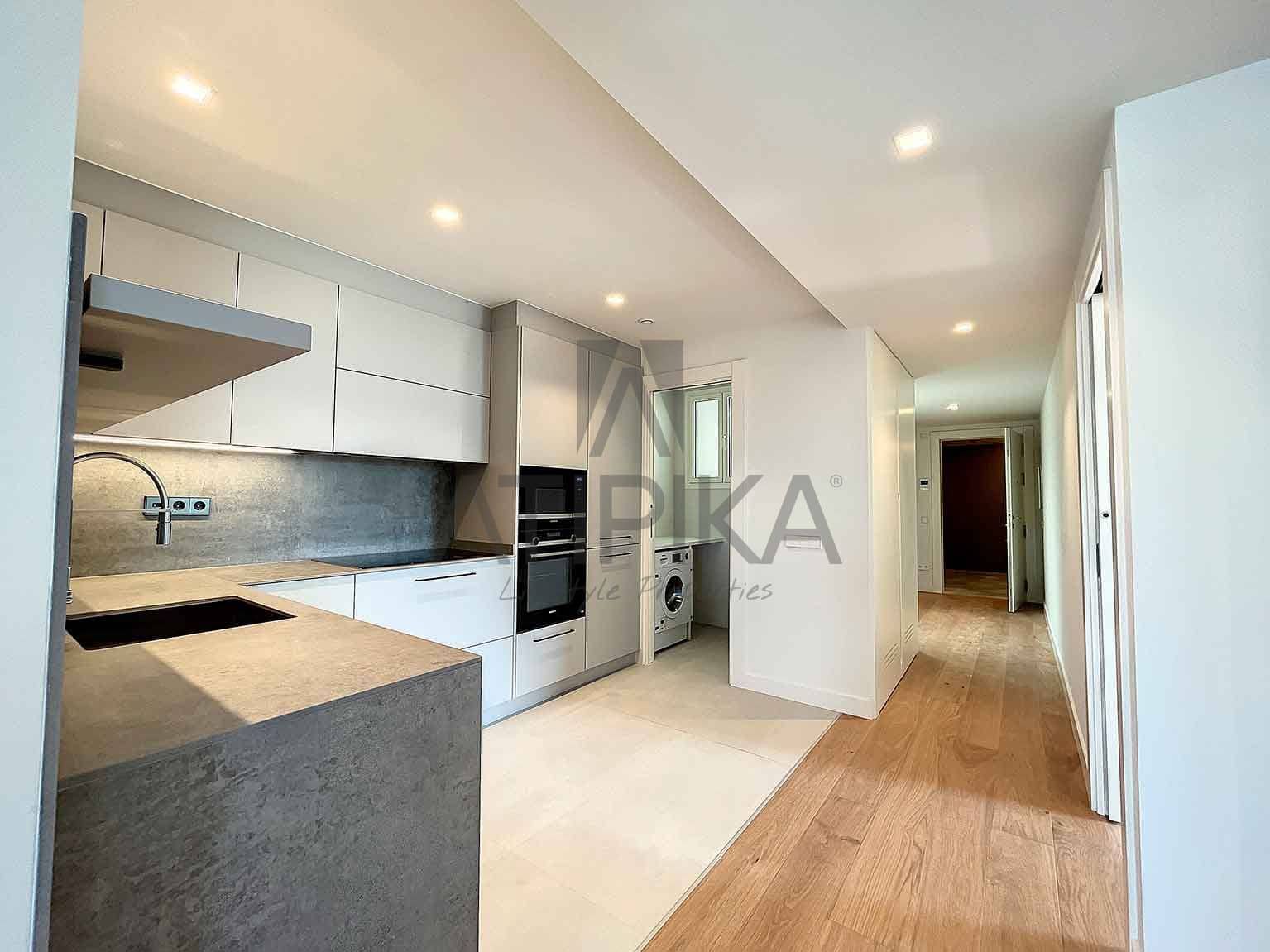 2 bedroom Apartment for sale in Barcelona city - € 645,000 (Ref: 7642524)