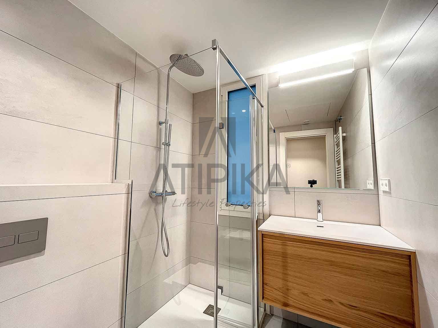 3 bedroom Apartment for sale in Barcelona city - € 650,000 (Ref: 7645541)