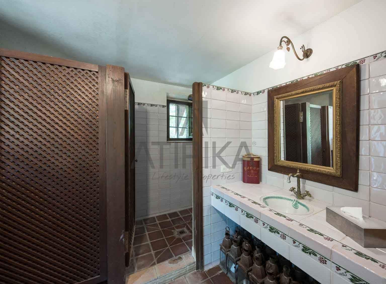 8 soveværelse Finca/Landehus til salg i Corca med swimmingpool - € 3.200.000 (Ref: 7659322)