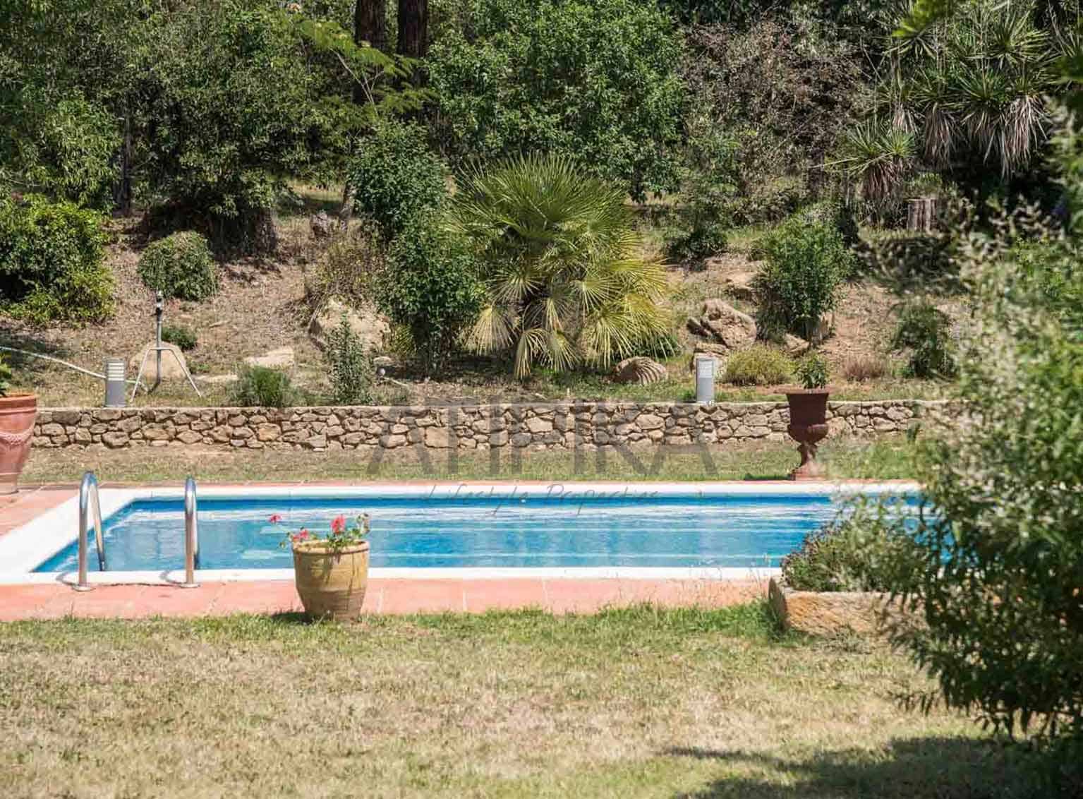 8 soveværelse Finca/Landehus til salg i Corca med swimmingpool - € 3.200.000 (Ref: 7659322)