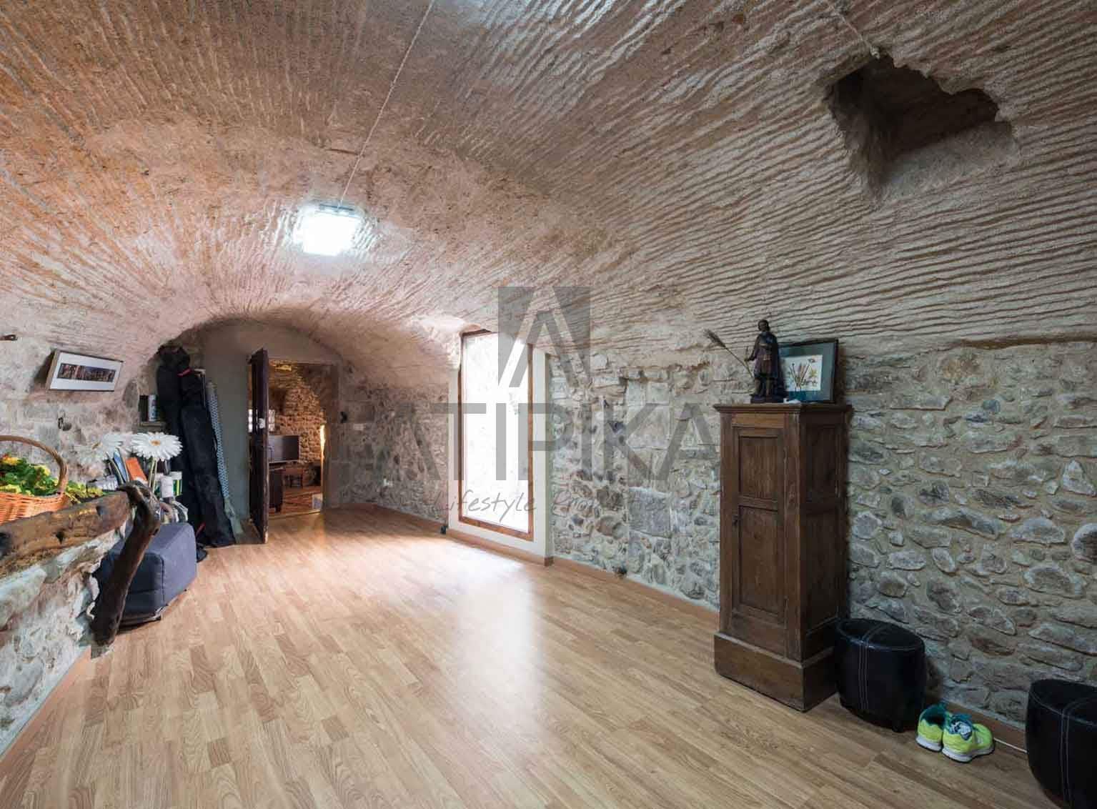 8 soveværelse Finca/Landehus til salg i Corca med swimmingpool - € 3.200.000 (Ref: 7659322)