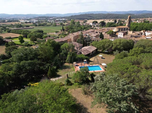 8 soverom Finca/Herregård til salgs i Corçà med svømmebasseng - € 3 200 000 (Ref: 7659322)