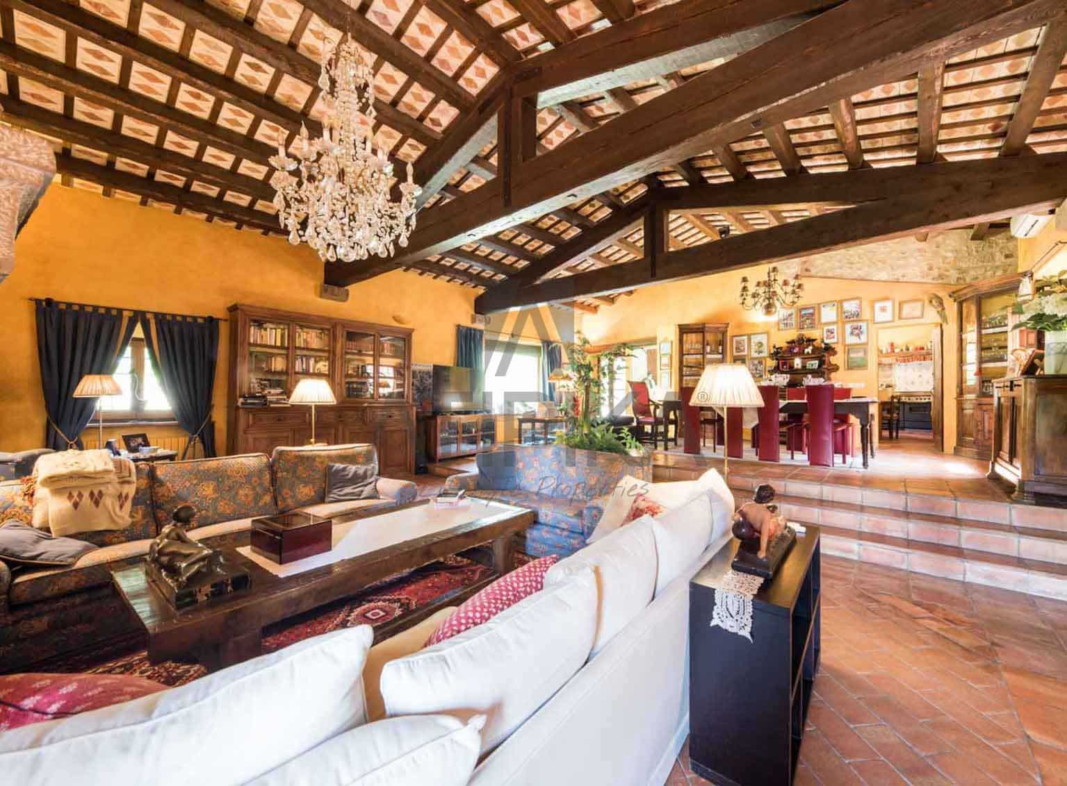 8 soveværelse Finca/Landehus til salg i Corca med swimmingpool - € 3.200.000 (Ref: 7659322)