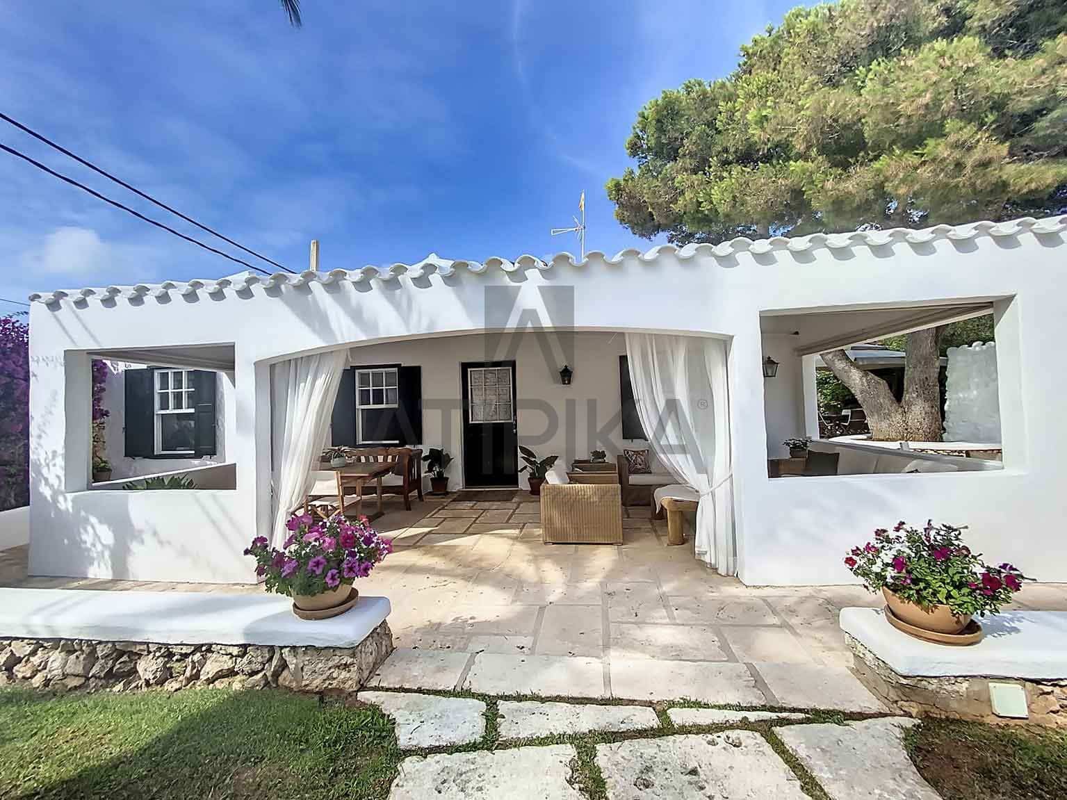 6 soveværelse Finca/Landehus til salg i S'Uestra med swimmingpool - € 990.000 (Ref: 7672153)