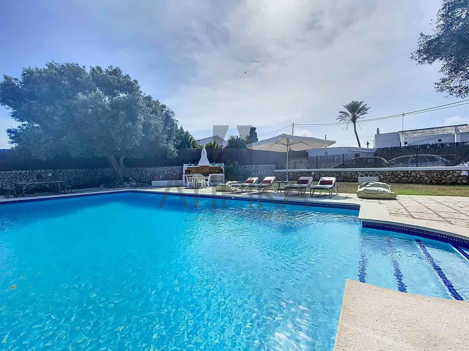 6 soveværelse Finca/Landehus til salg i S'Uestra med swimmingpool - € 990.000 (Ref: 7672153)