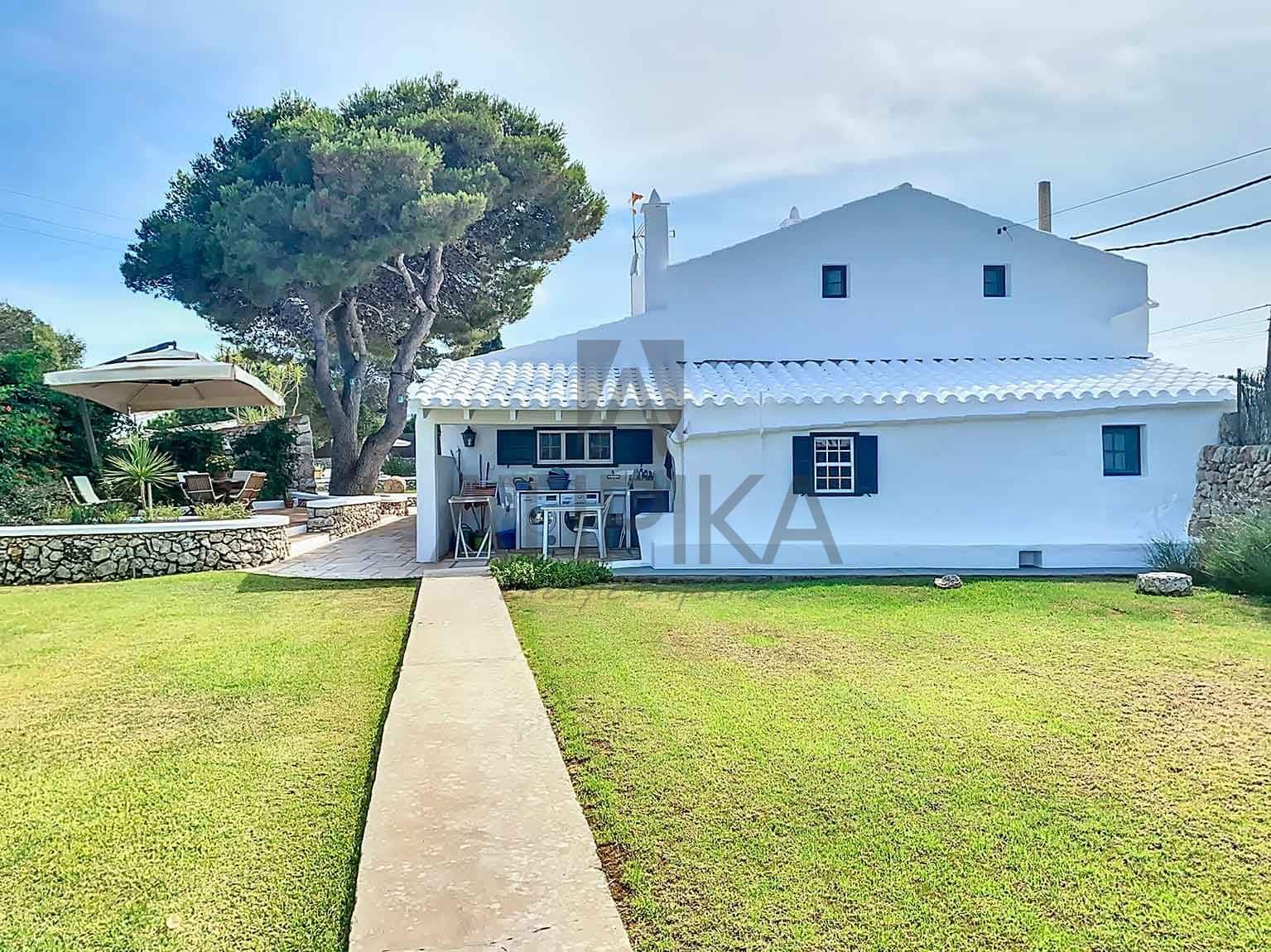 6 soveværelse Finca/Landehus til salg i S'Uestra med swimmingpool - € 990.000 (Ref: 7672153)