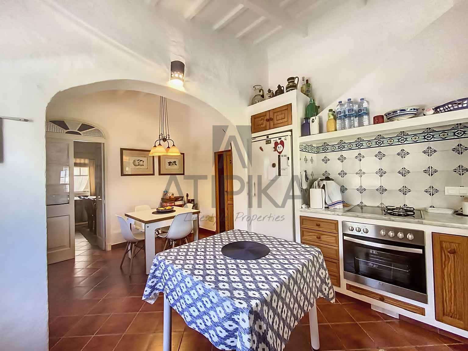 6 soveværelse Finca/Landehus til salg i S'Uestra med swimmingpool - € 990.000 (Ref: 7672153)