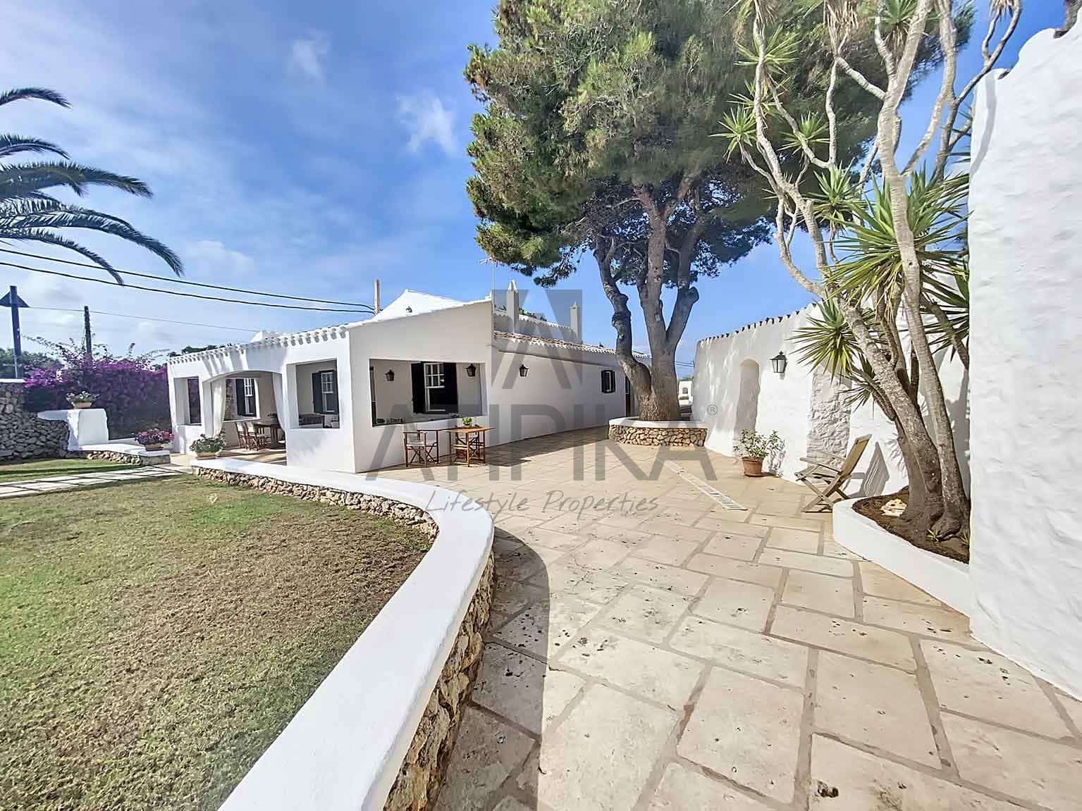 6 soveværelse Finca/Landehus til salg i S'Uestra med swimmingpool - € 990.000 (Ref: 7672153)