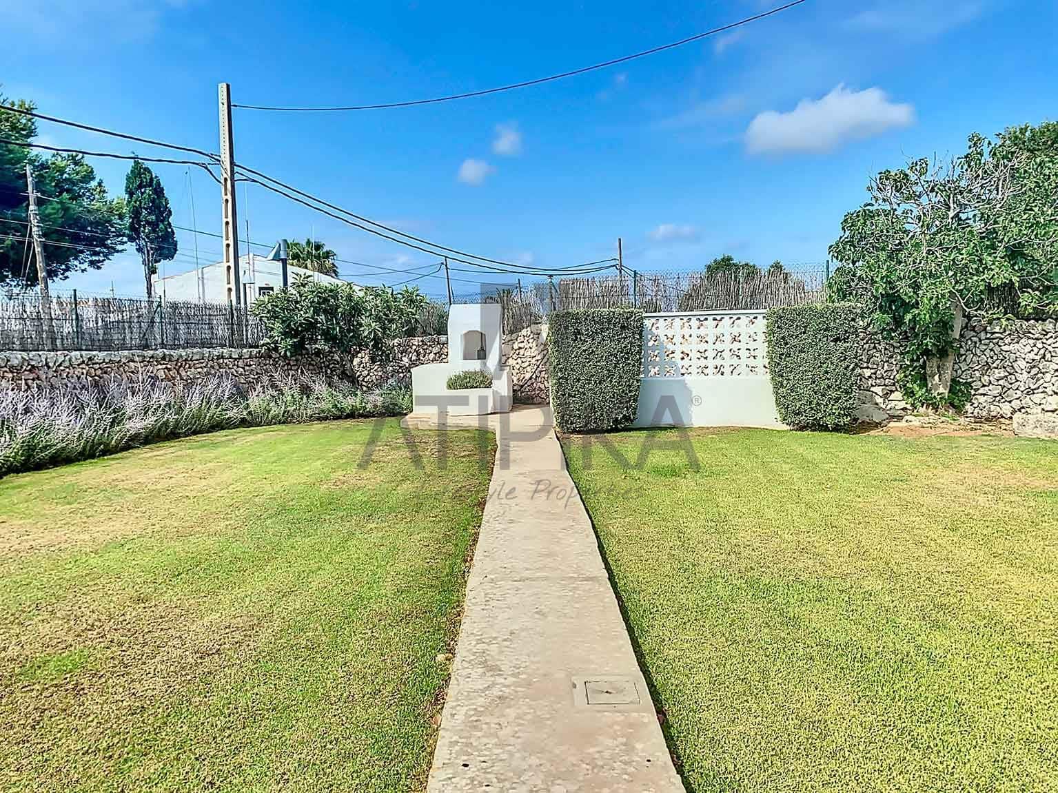 6 soveværelse Finca/Landehus til salg i S'Uestra med swimmingpool - € 990.000 (Ref: 7672153)