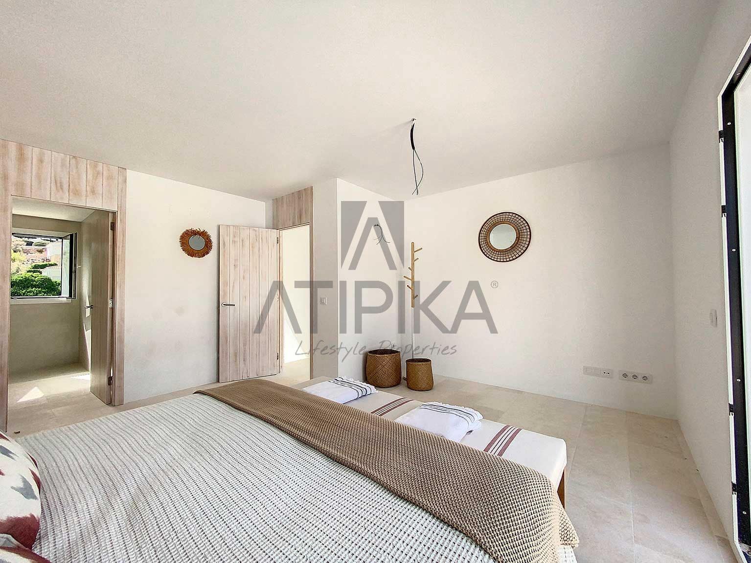 3 soverom Villa til salgs i Coves Noves - € 750 000 (Ref: 7672154)