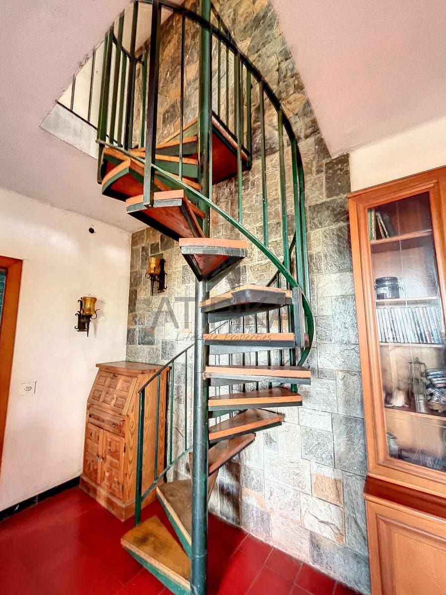 4 soverom Villa til salgs i Castelldefels med svømmebasseng - € 1 095 000 (Ref: 7695142)