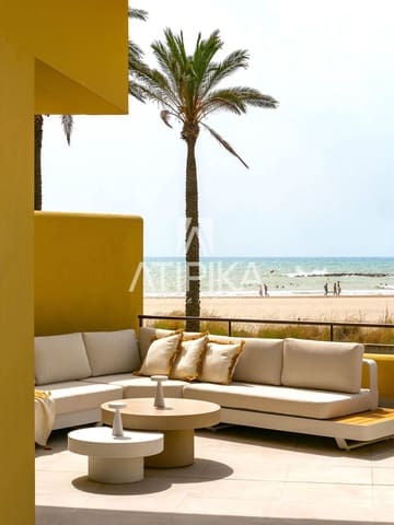 3 bedroom Apartment for sale in Cubelles with pool - € 535,000 (Ref: 7740289)