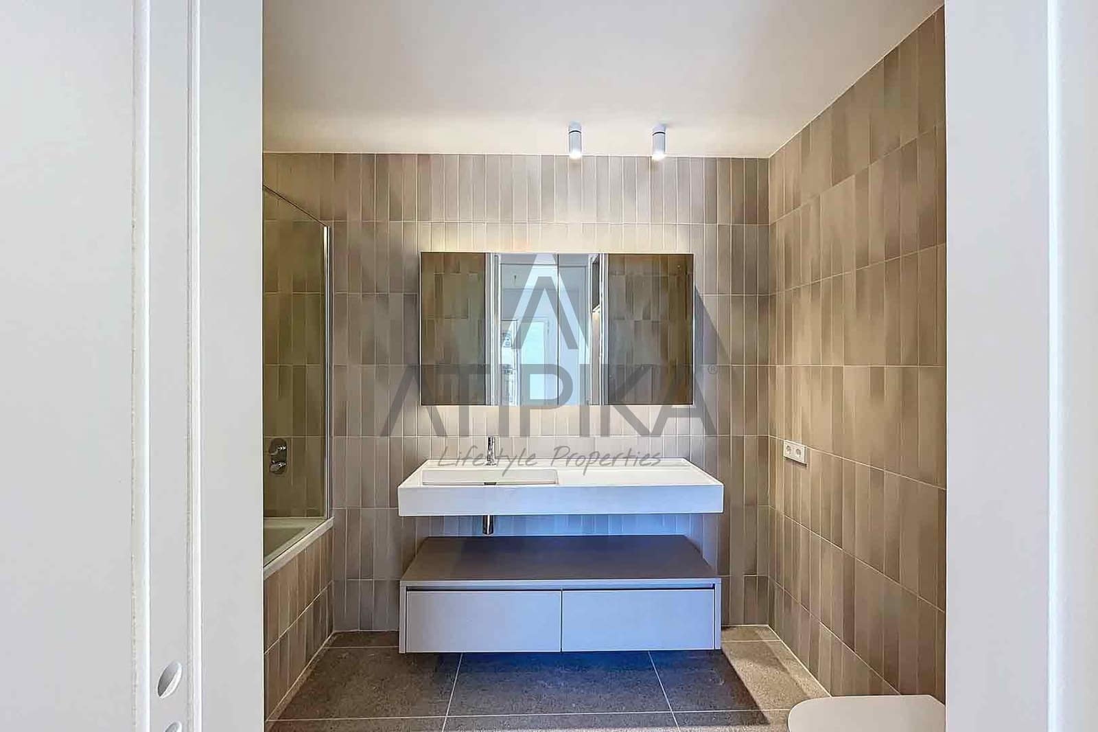 Apartamento de 2 habitaciones en Barcelona ciudad en venta - 1.050.000 € (Ref: 7857435)