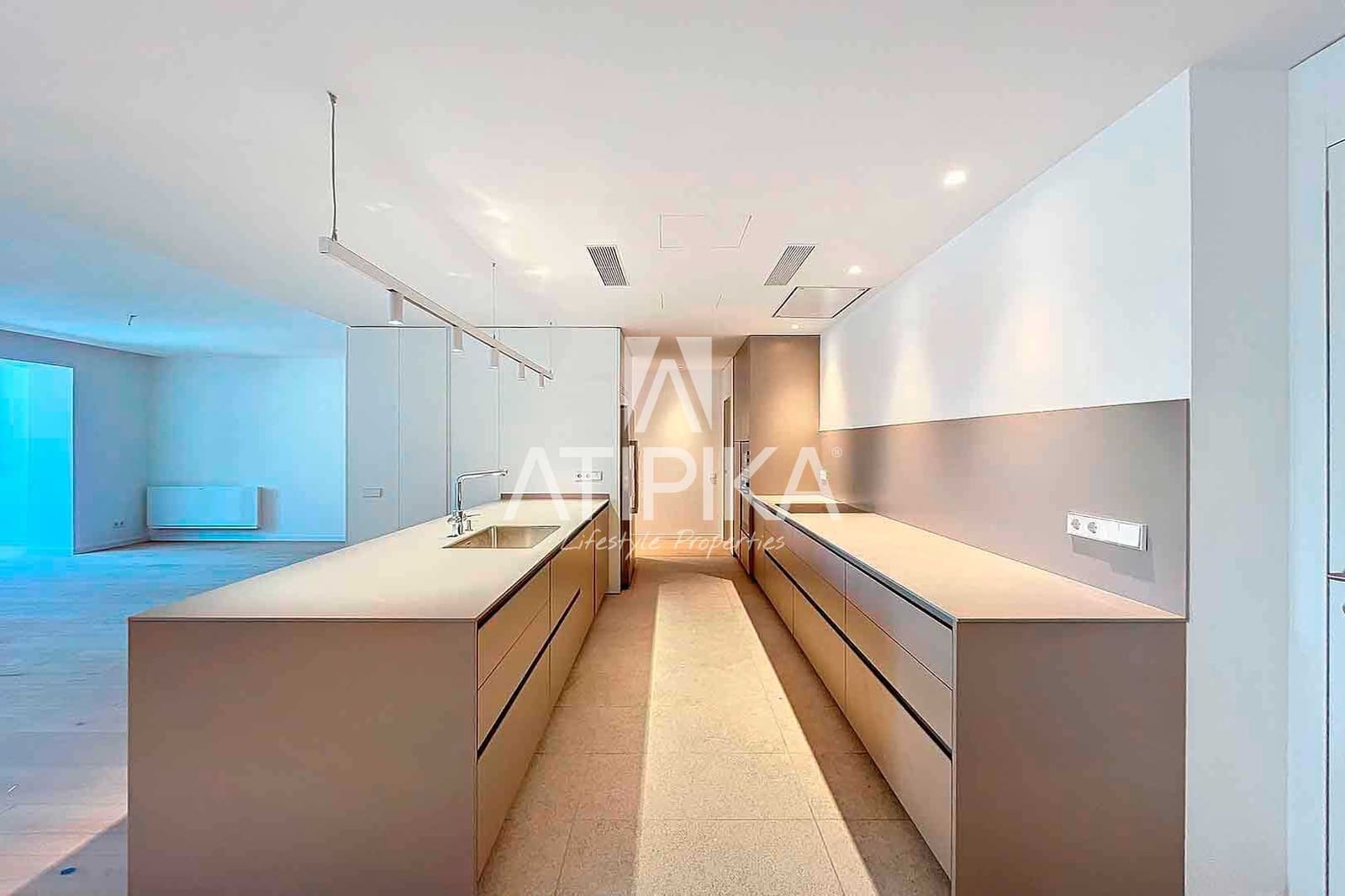 2 bedroom Apartment for sale in Barcelona city - € 1,750,000 (Ref: 7857436)