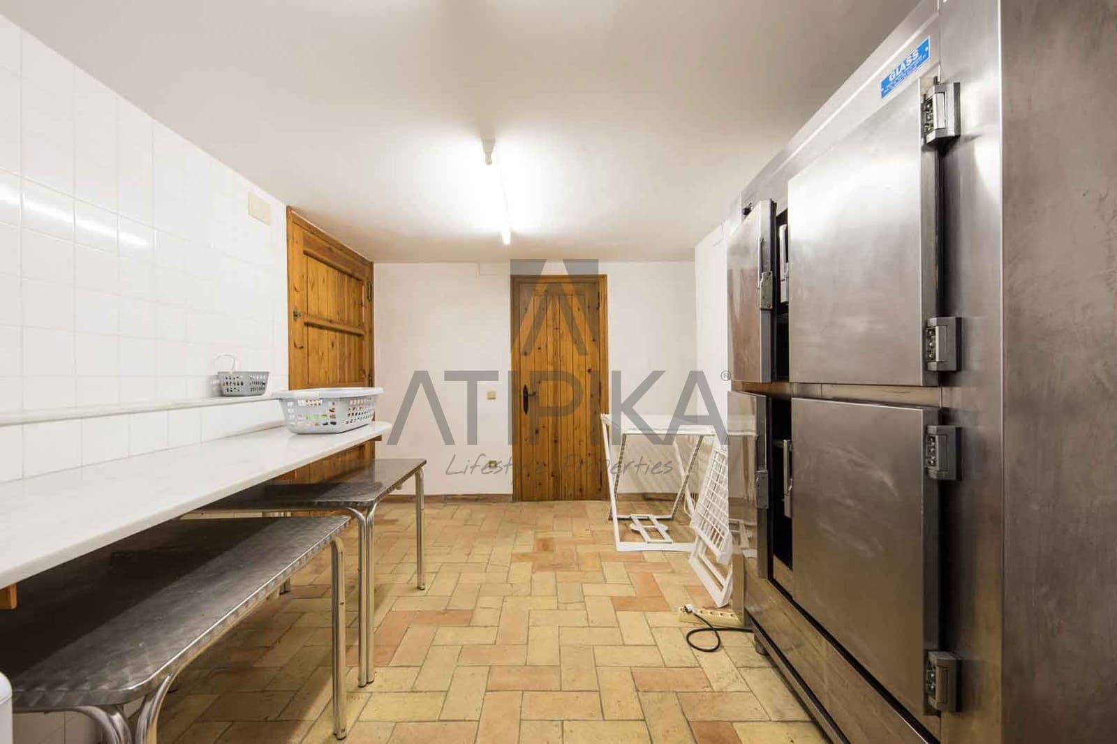 8 soveværelse Finca/Landehus til salg i Puigdalber med swimmingpool - € 1.925.000 (Ref: 7878997)