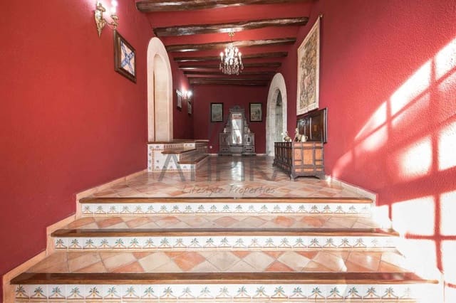 8 bedroom Finca/Country House for sale in Puigdàlber with pool - € 1,925,000 (Ref: 7878997)