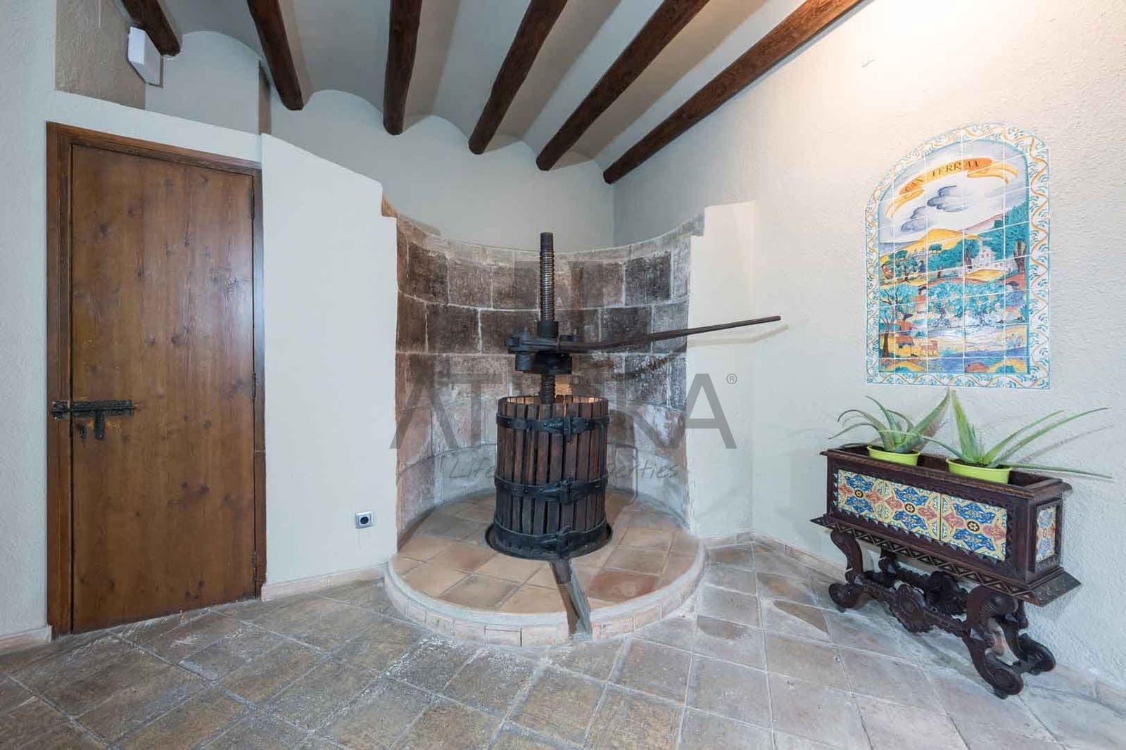 8 soveværelse Finca/Landehus til salg i Puigdalber med swimmingpool - € 1.925.000 (Ref: 7878997)