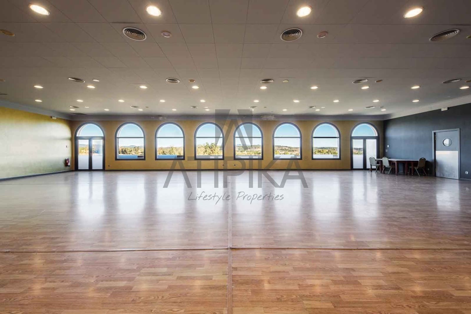 8 soveværelse Finca/Landehus til salg i Puigdalber med swimmingpool - € 1.925.000 (Ref: 7878997)