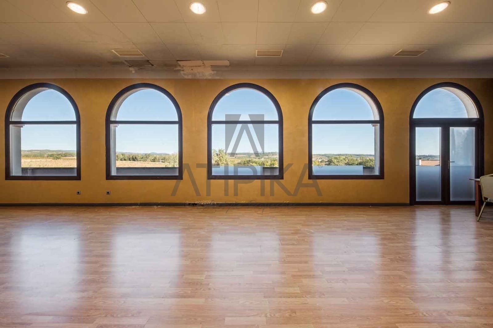 8 soveværelse Finca/Landehus til salg i Puigdalber med swimmingpool - € 1.925.000 (Ref: 7878997)