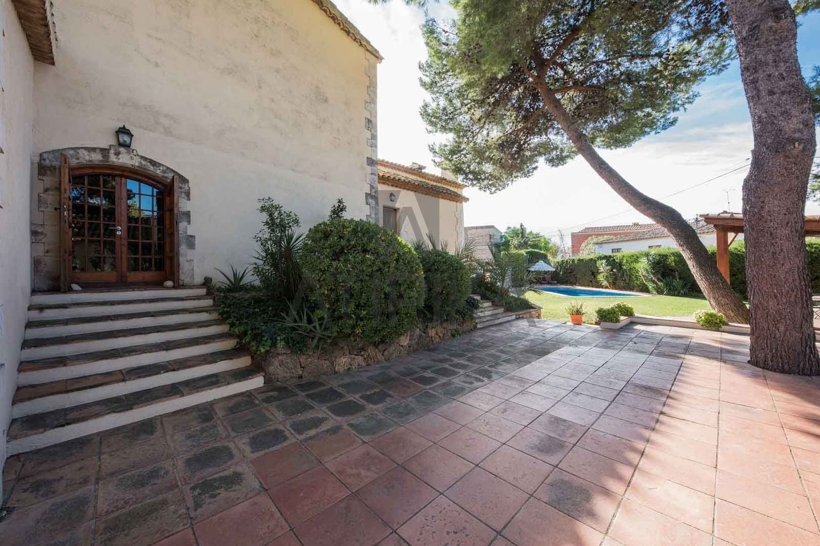 8 soveværelse Finca/Landehus til salg i Puigdalber med swimmingpool - € 1.925.000 (Ref: 7878997)