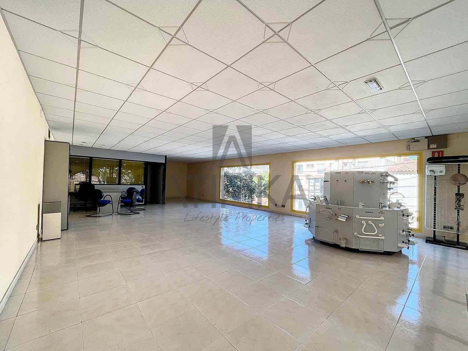 2 slaapkamer Commercieel te koop in Castelldefels - € 1.200.000 (Ref: 7890687)