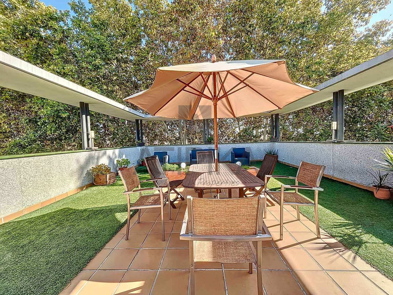 2 slaapkamer Commercieel te koop in Castelldefels - € 1.200.000 (Ref: 7890687)