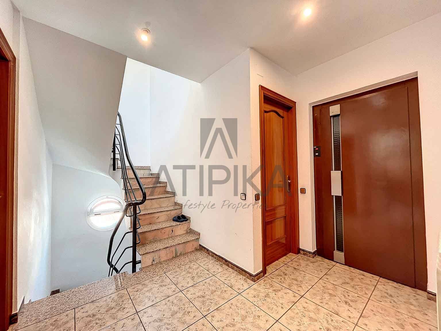 2 slaapkamer Commercieel te koop in Castelldefels - € 1.200.000 (Ref: 7890687)