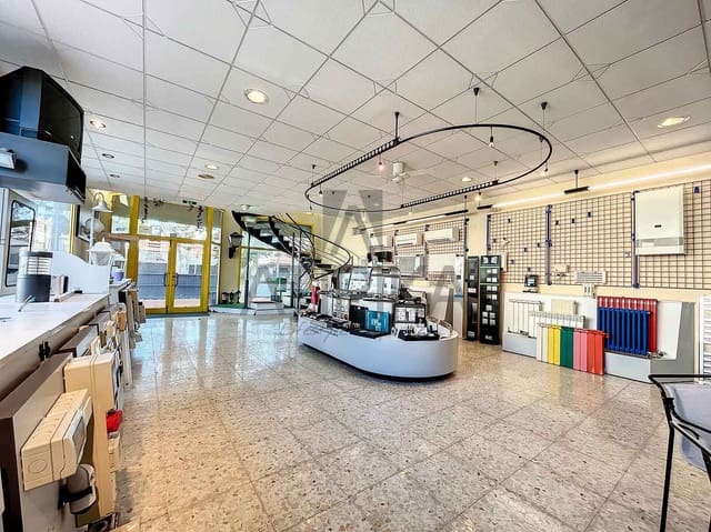 2 bedroom Commercial for sale in Castelldefels - € 1,200,000 (Ref: 7890687)