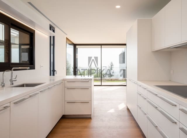 6 sypialnia Willa na sprzedaż w Miasto Barcelona z basenem - 3 950 000 € (Ref: 7936551)